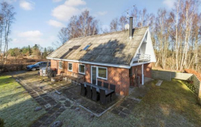 4 Bedroom Amazing Home In Ørsted, Ørsted